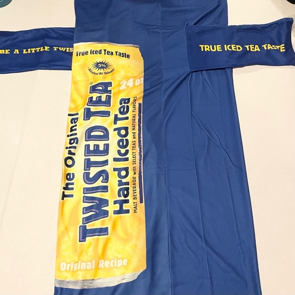 Twisted Tea Adult Fleece One Piece Snuggie Beer Promo - Picture 2 of 14
